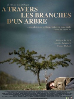 A travers les branches d'un arbre (2009)