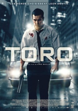Toro (2015)